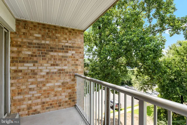 $199,900 | 8001 Chanute Place, Unit 15, Falls Church, VA 22042