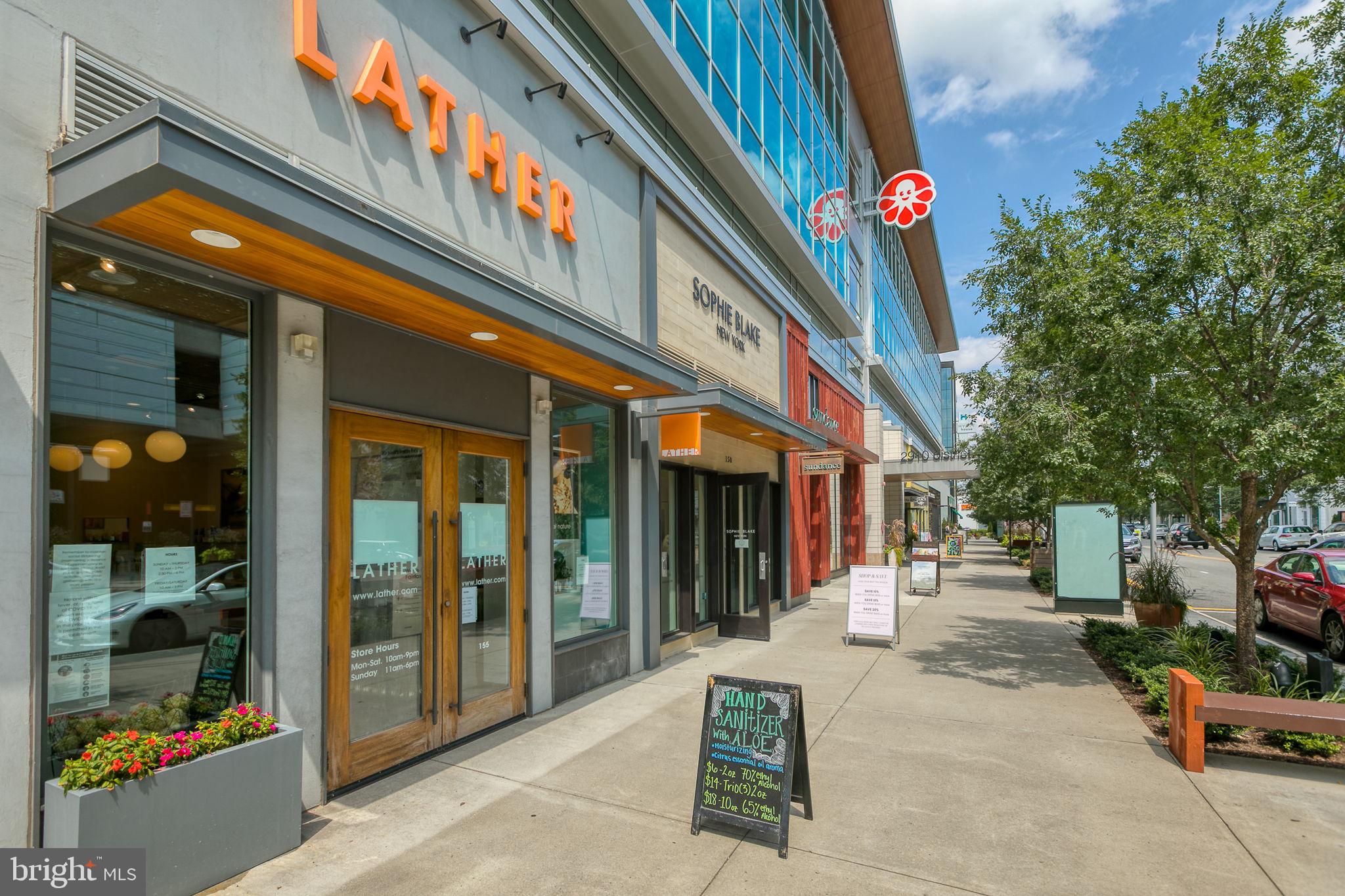 8001 Chanute Place, Unit 15 Falls Church, VA 22042 - Photo 30 of 32