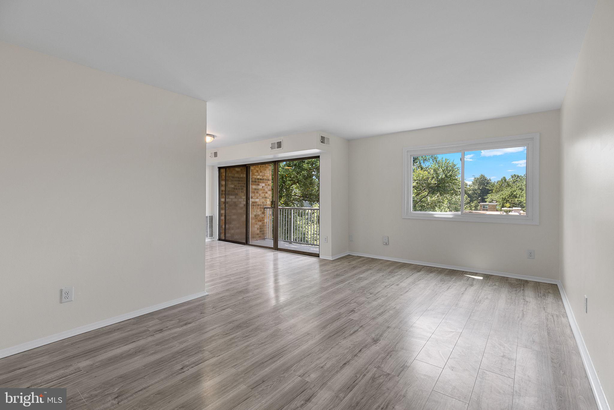 8001 Chanute Place, Unit 15 Falls Church, VA 22042 - Photo 7 of 32