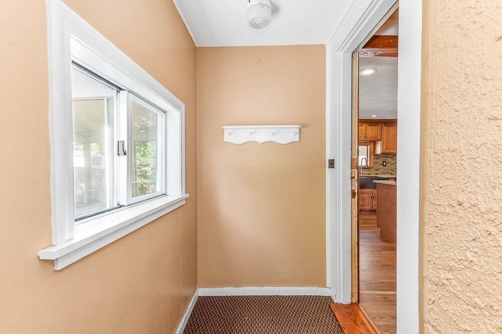 29 Berkeley Road Dedham, MA 02026 - Photo 27 of 35