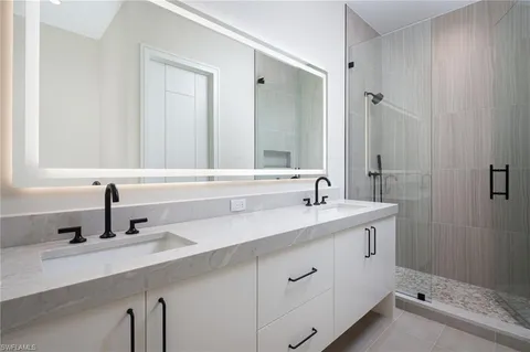 $13,495,000 | 223 Bayview Avenue, Naples, FL 34108
