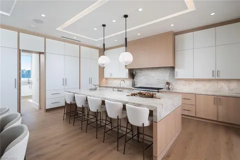 $13,495,000 | 223 Bayview Avenue, Naples, FL 34108