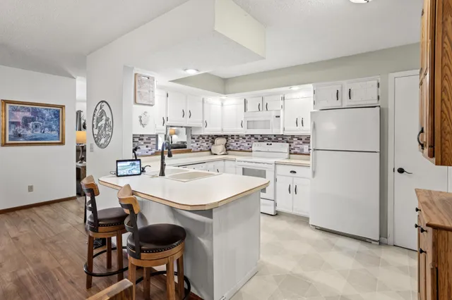 $444,167 | 302 Sheyenne Street, Horace, ND 58047