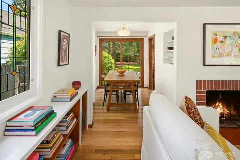 $1,175,000 | 5106 47th Avenue Northeast, Seattle, WA 98105