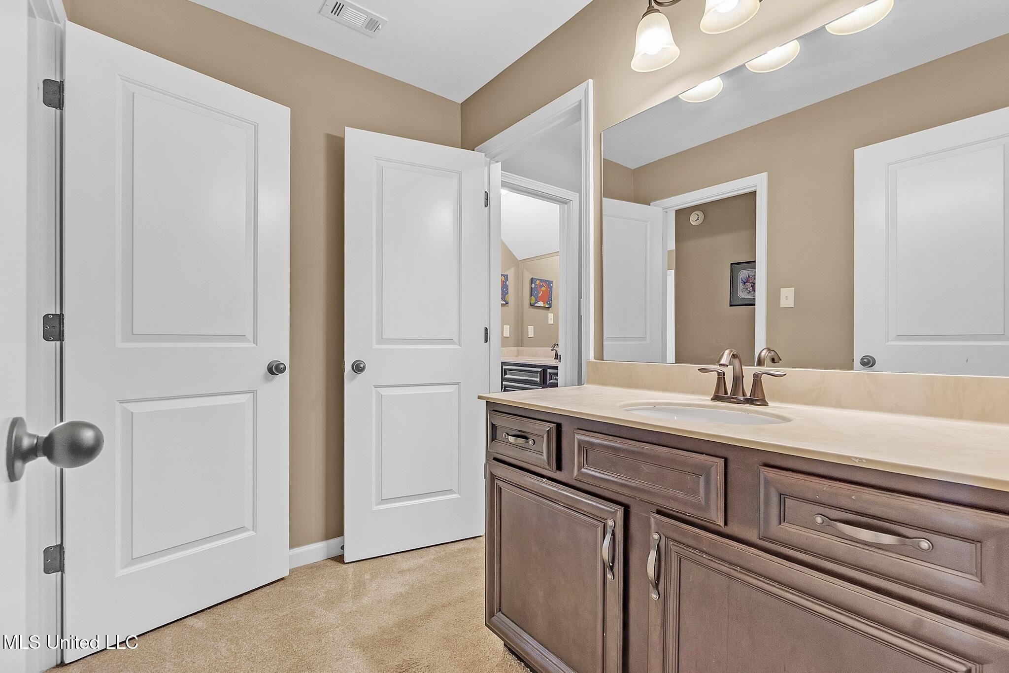 4643 Heritage Drive Olive Branch, MS 38654 - Photo 33 of 42 IMG_3532