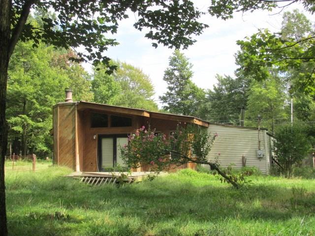 359 Dillon Road Acme, PA 15610 - Photo 2 of 18 Gallery Image 2
