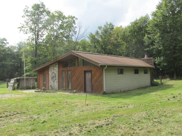 359 Dillon Road Acme, PA 15610 - Photo 3 of 18 Gallery Image 3
