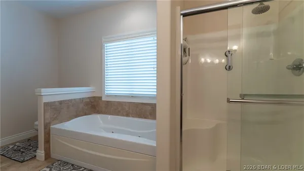 $735,000 | 602 Waterford Circle, Eldon, MO 65026