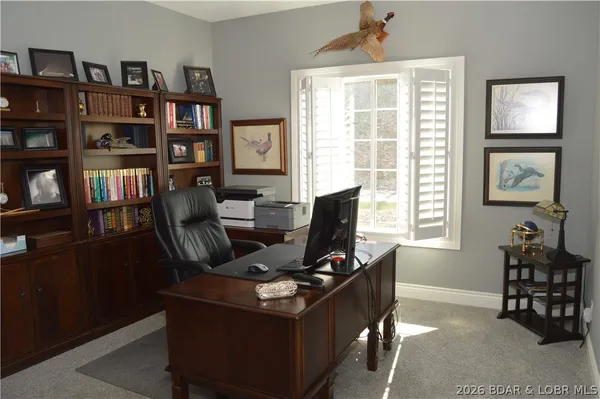 $735,000 | 602 Waterford Circle, Eldon, MO 65026