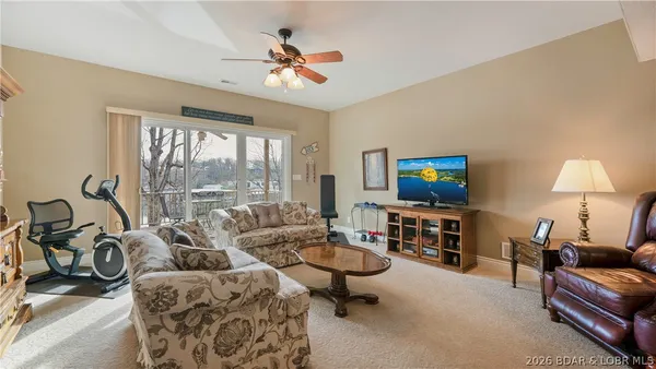 $735,000 | 602 Waterford Circle, Eldon, MO 65026