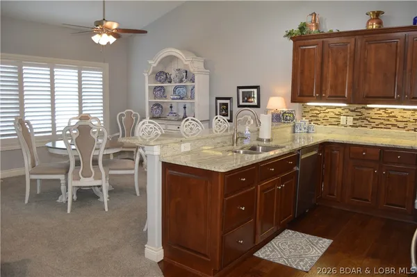 $735,000 | 602 Waterford Circle, Eldon, MO 65026