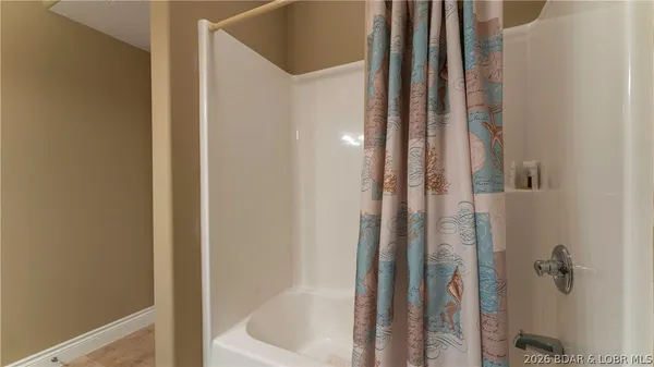 $735,000 | 602 Waterford Circle, Eldon, MO 65026