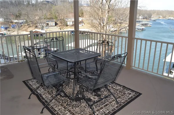 $735,000 | 602 Waterford Circle, Eldon, MO 65026