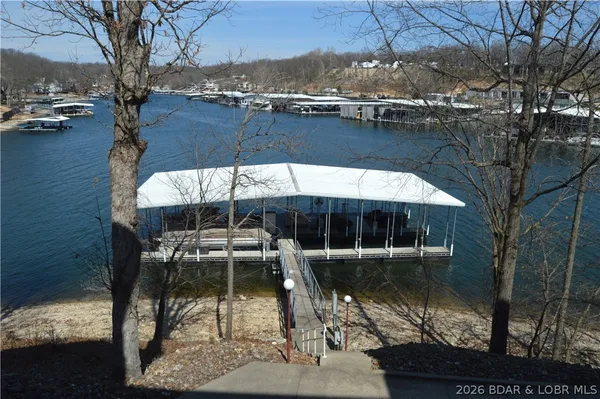 $735,000 | 602 Waterford Circle, Eldon, MO 65026