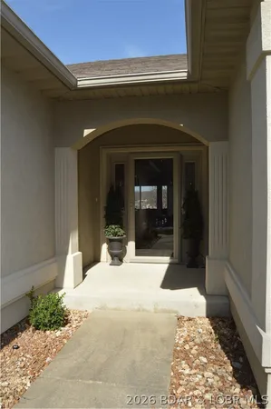 $735,000 | 602 Waterford Circle, Eldon, MO 65026