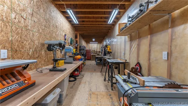 $735,000 | 602 Waterford Circle, Eldon, MO 65026