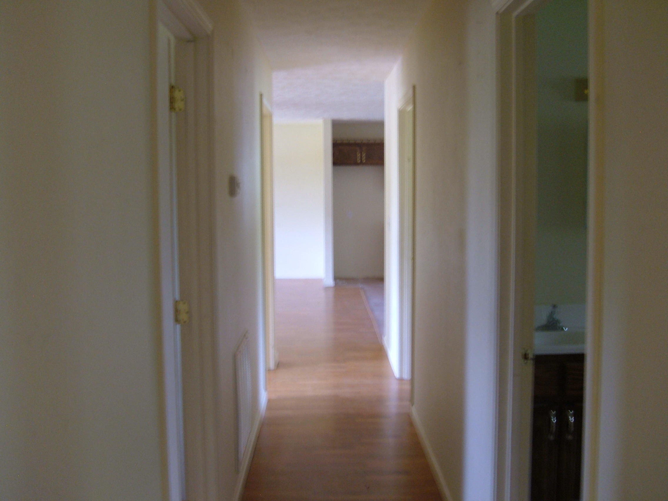 1019 Jane Phillips Road Oneida, TN 37841 - Photo 22 of 26 DSCF7038