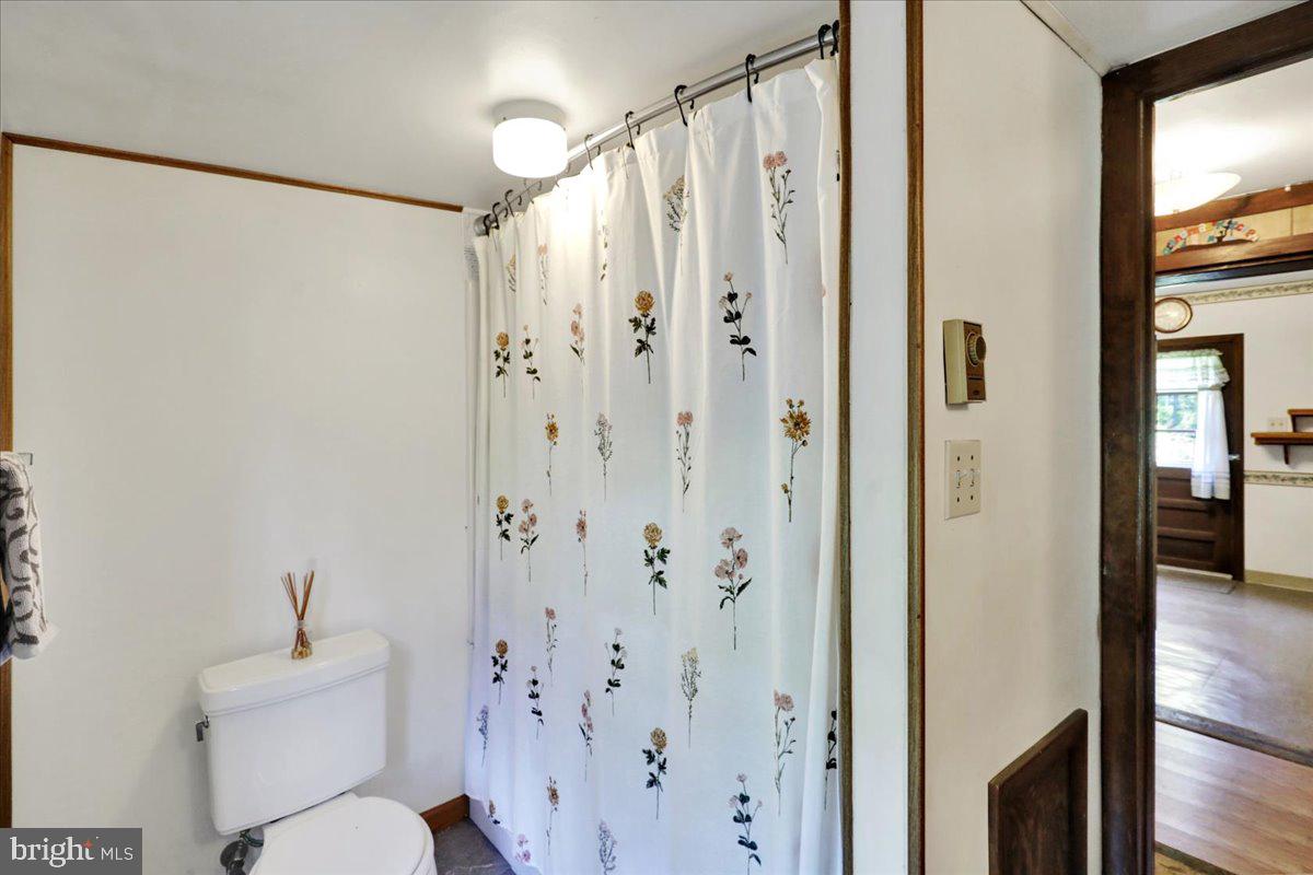 1908 Washington Avenue Lititz, PA 17543 - Photo 16 of 32 Bathroom