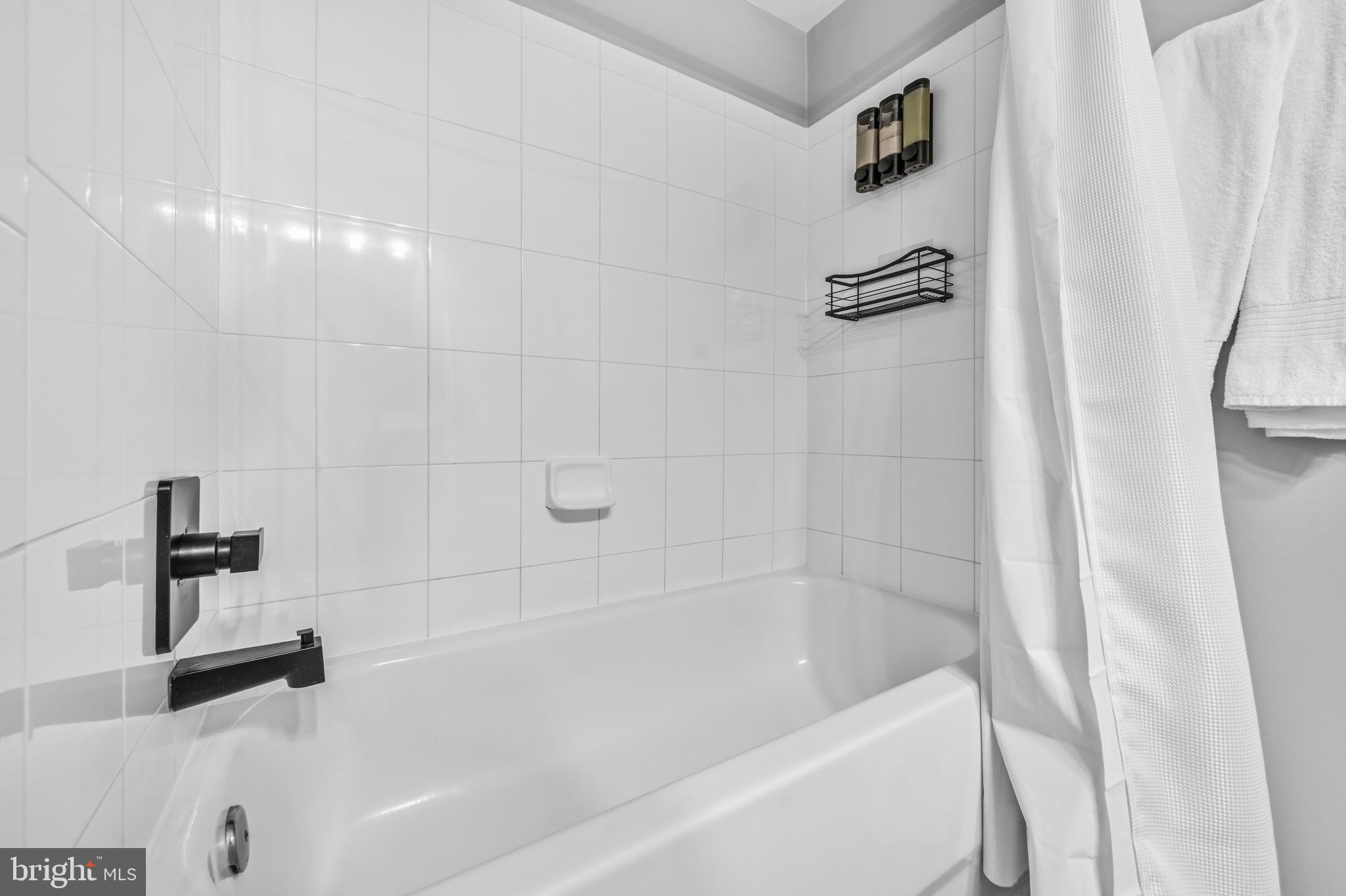1006 Primrose Road, Unit 303 Annapolis, MD 21403 - Photo 23 of 43