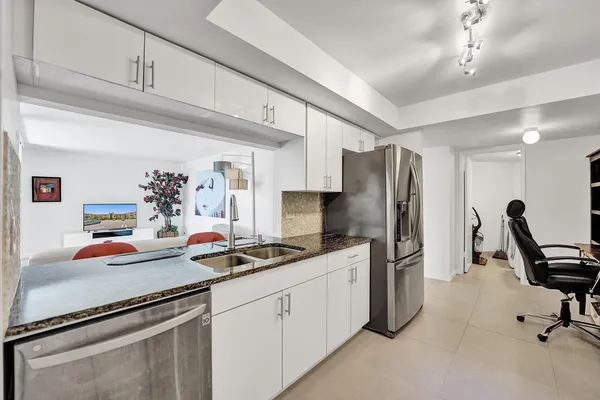 $2,500 | 2255 Lindell Boulevard, Unit 4303, Delray Beach, FL 33444