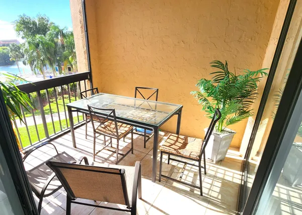 $2,500 | 2255 Lindell Boulevard, Unit 4303, Delray Beach, FL 33444