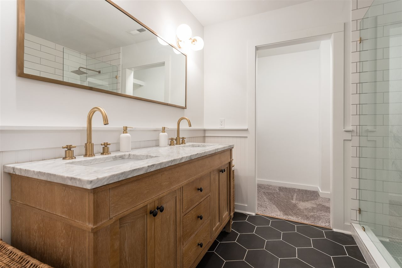 1024 Mills Street Raleigh, NC 27608 - Photo 18 of 30 Photo 18