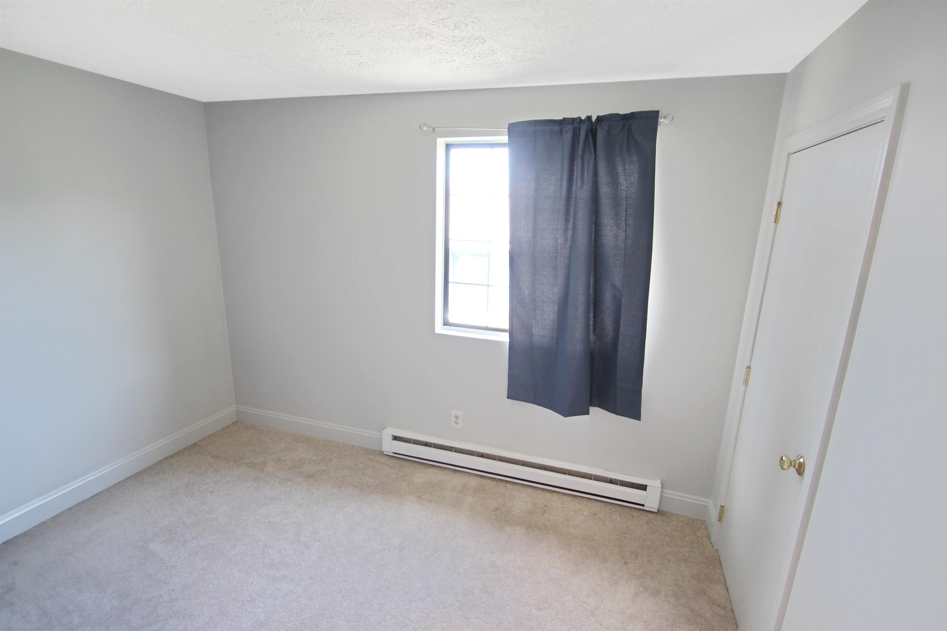 64 Dunbarton Road, Unit 3E Manchester, NH 03102 - Photo 5 of 6