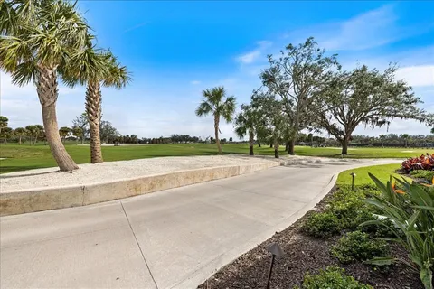 $439,000 | 27540 Janzen Court, Englewood, FL 34223
