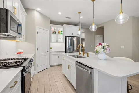 $439,000 | 27540 Janzen Court, Englewood, FL 34223