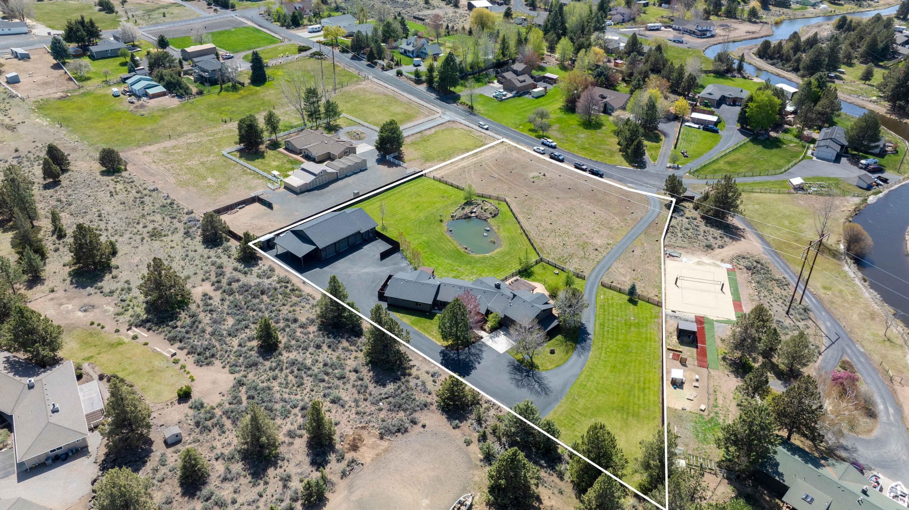 61794 Wickiup Road Bend, OR 97702 - Photo 74 of 85 DJI_0140