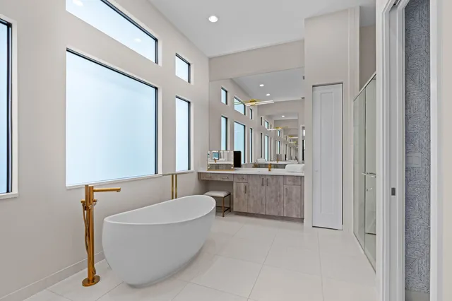 $1,799,500 | 8345 Fishers Is Way, Boca Raton, FL 33434