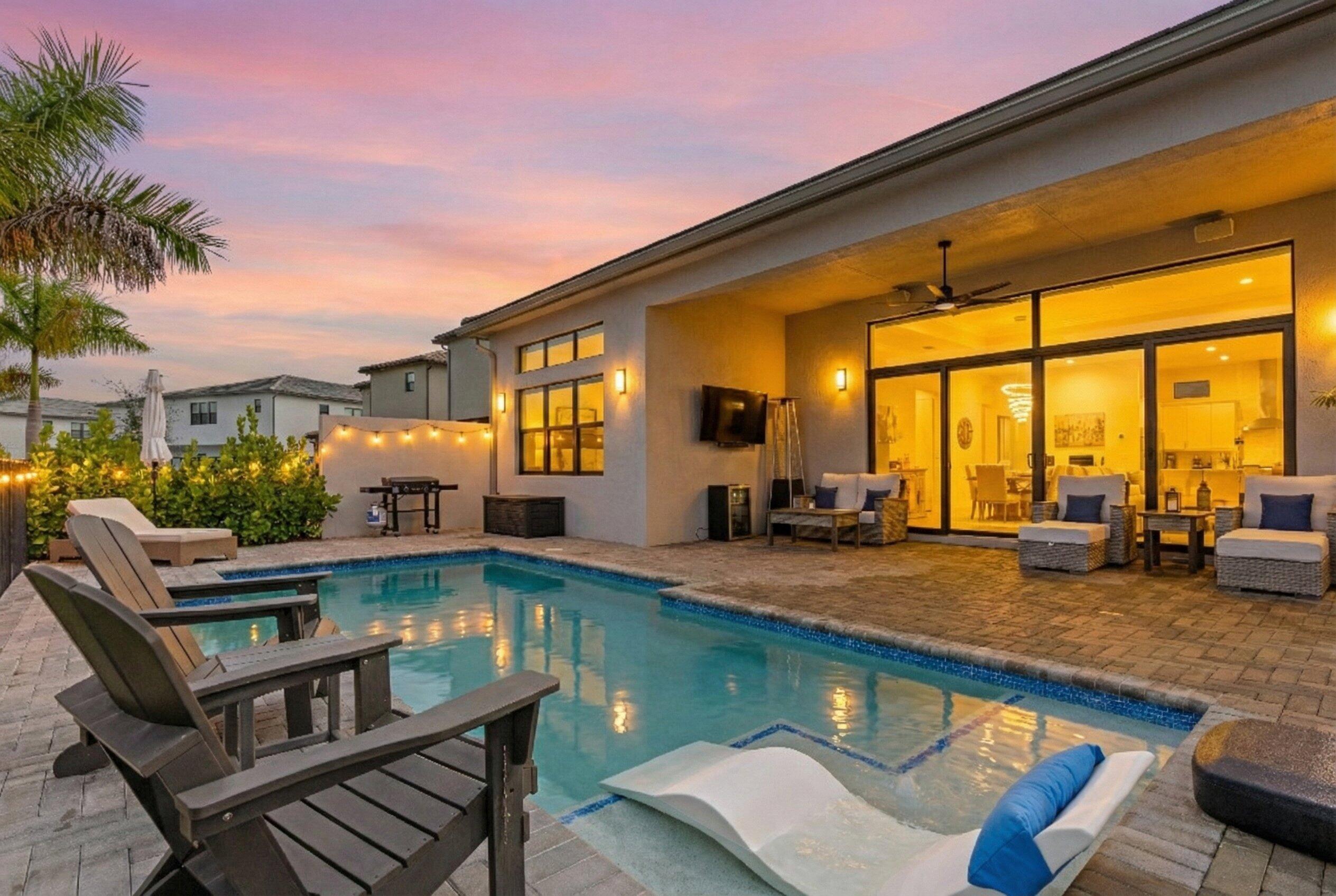 8345 Fishers Is Way Boca Raton, FL 33434 - Photo 2 of 59 Twilight Pool