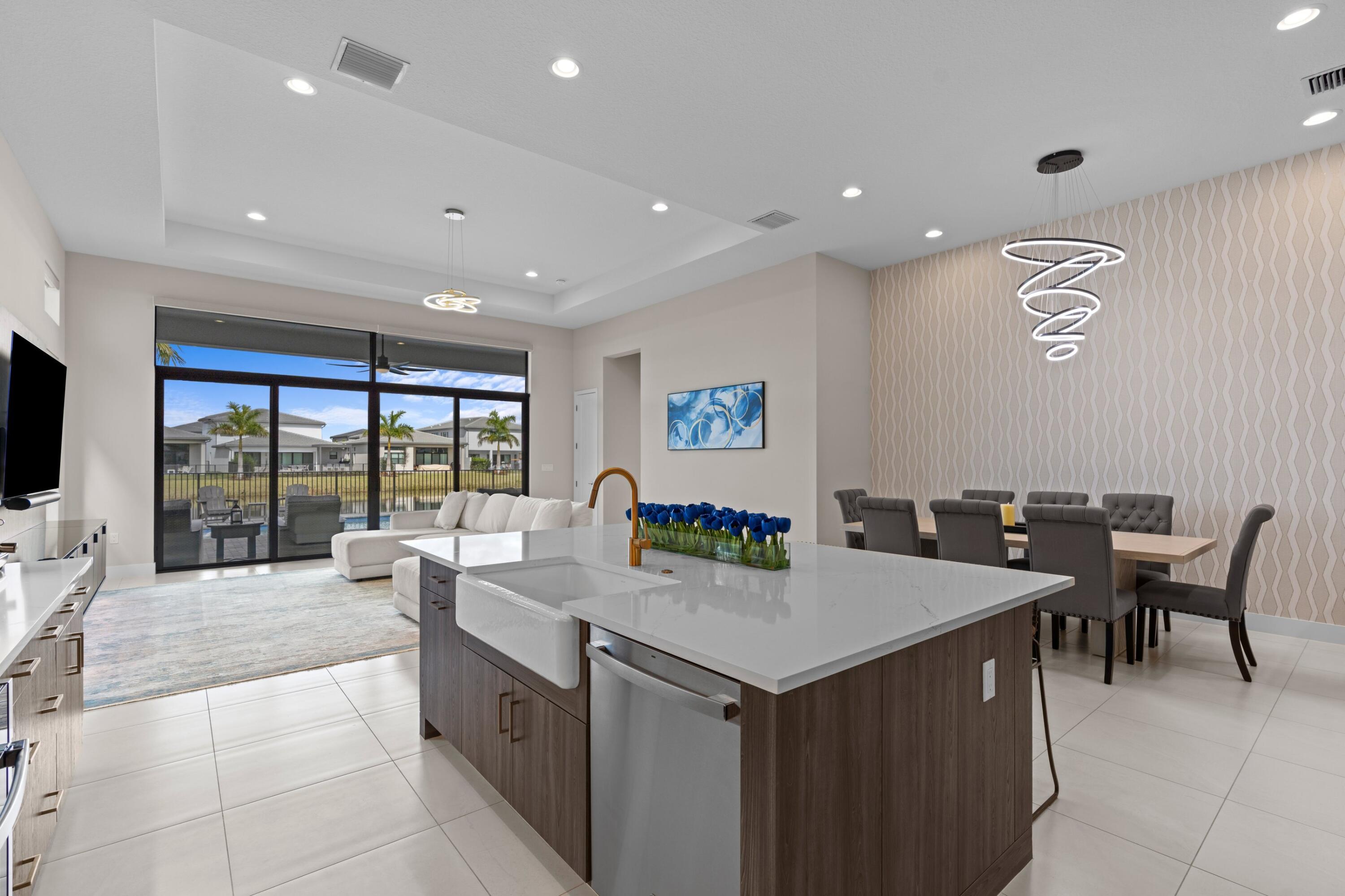 8345 Fishers Is Way Boca Raton, FL 33434 - Photo 9 of 59 Kitchen & Dining Room