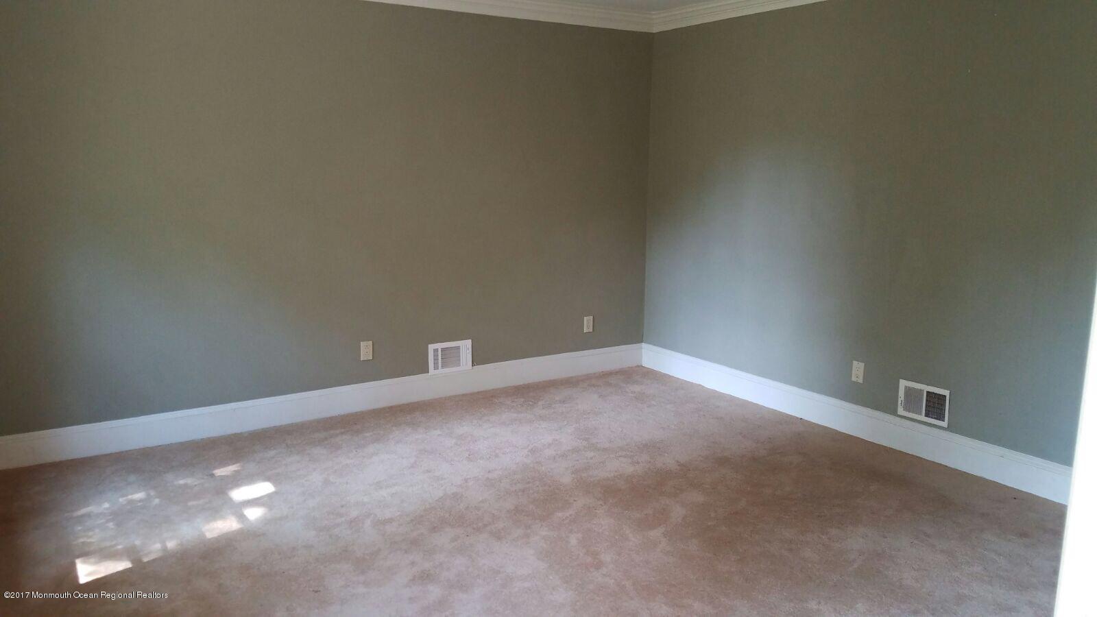 48 Brookside Road Clarksburg, NJ 08510 - Photo 5 of 15 IMG_3294