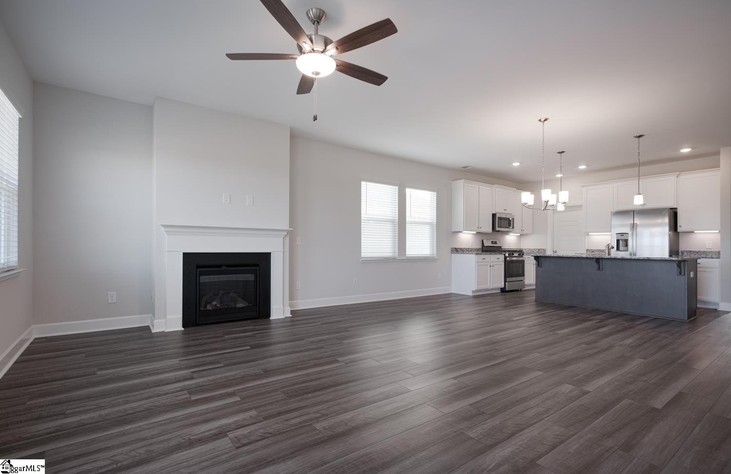 8 Callen Oak Way Greenville, SC 29607 - Photo 9 of 28 Gallery Image 9