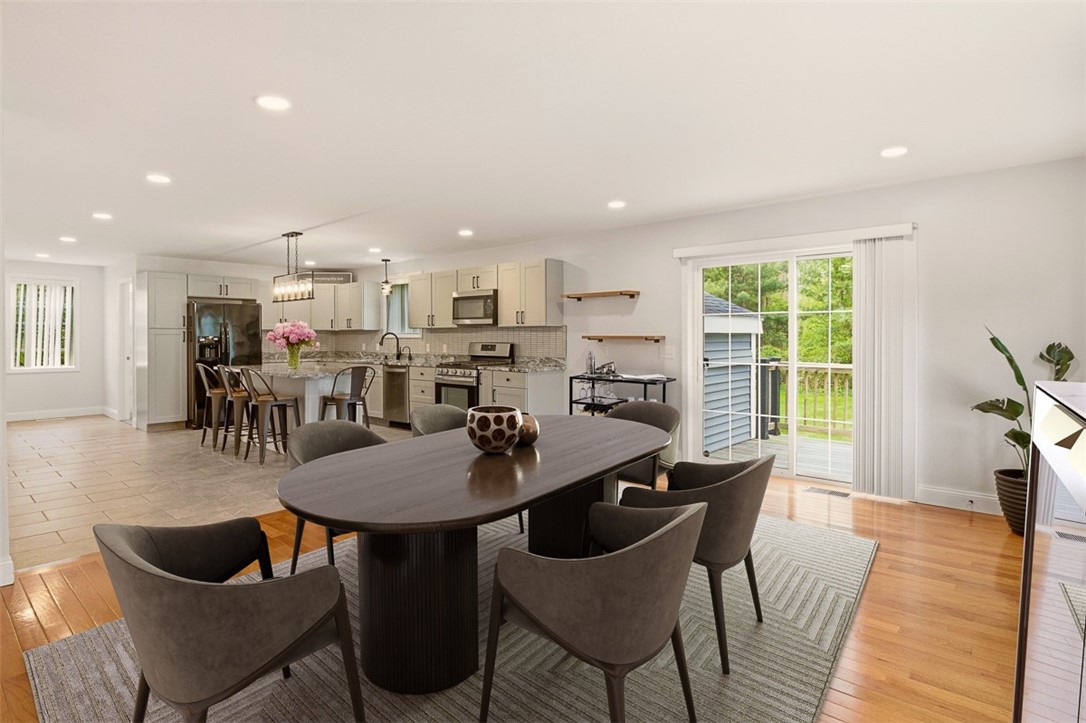 5 Village Road Warren, RI 02885 - Photo 6 of 26 Virtual Staging,overlooking kitchen