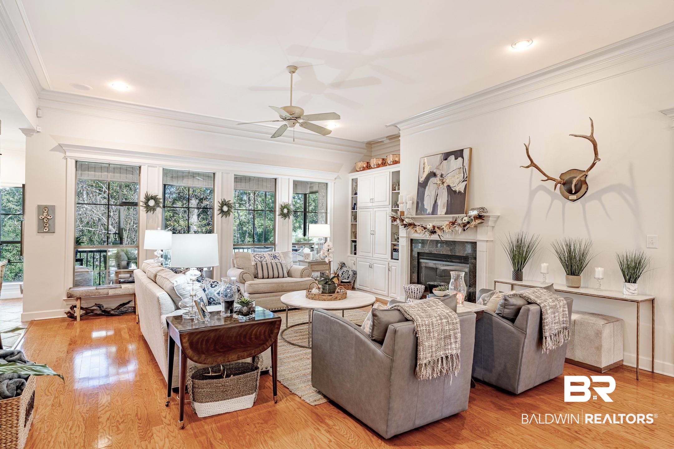118 McIntosh Bluff Road Fairhope, AL 36532 - Photo 6 of 41 Living Room