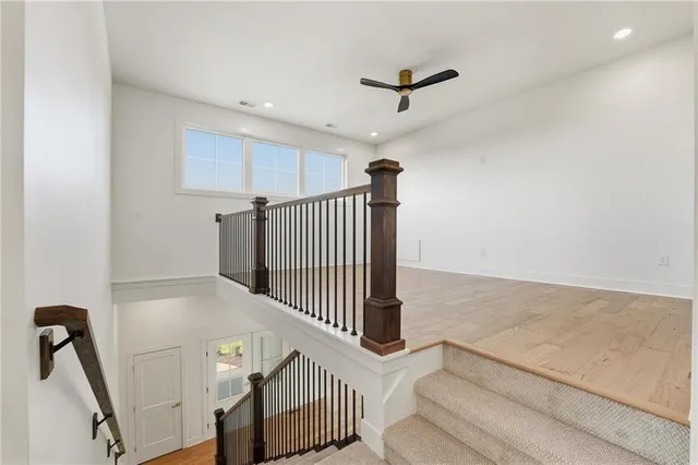 $878,900 | 9785 South Ambrosia Lane, Parkville, MO 64152