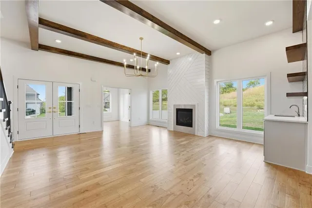 $878,900 | 9785 South Ambrosia Lane, Parkville, MO 64152