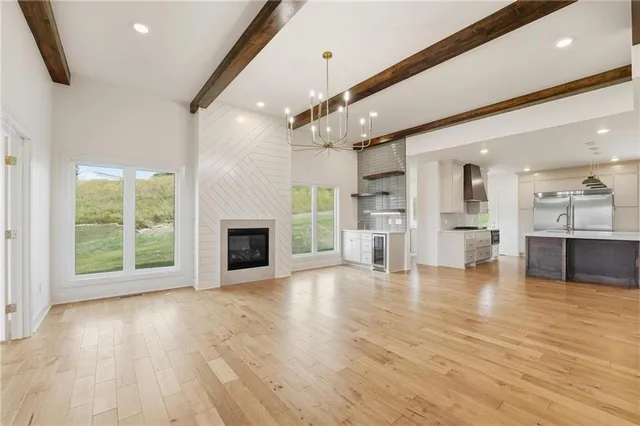 $878,900 | 9785 South Ambrosia Lane, Parkville, MO 64152