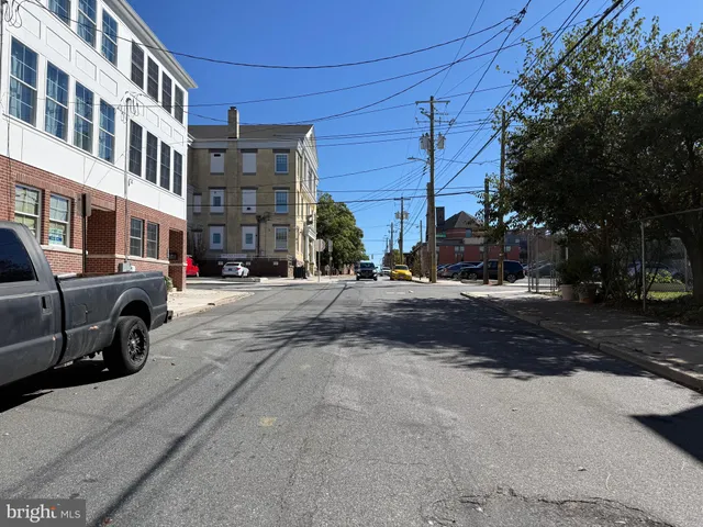 $300,000 | 606 West 8th Street, Wilmington, DE 19801