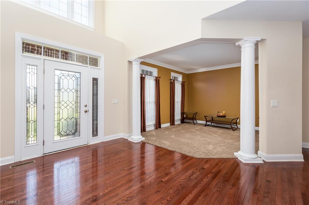 8611 Yvonne Court Oak Ridge, NC 27310 - Photo 2 of 28 Gallery Image 2