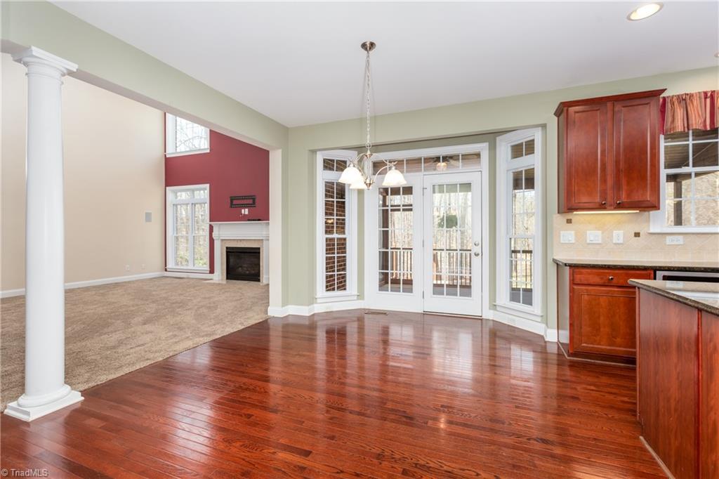 8611 Yvonne Court Oak Ridge, NC 27310 - Photo 8 of 28 Gallery Image 8