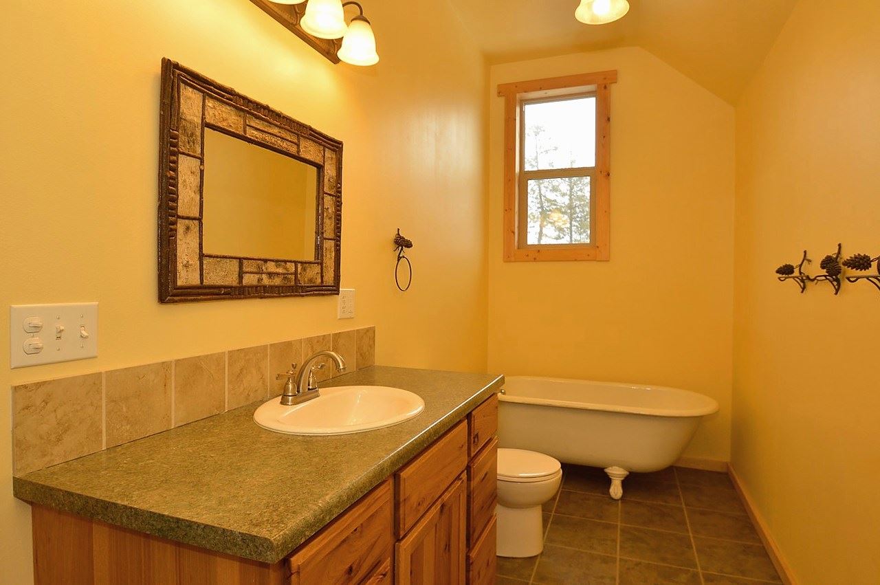4023 Deer Creek Road Valley, WA 99181 - Photo 14 of 20