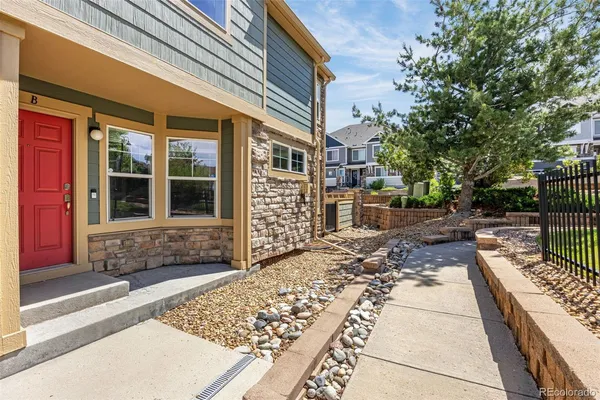 $363,900 | 23560 East Alamo Place, Unit B, Aurora, CO 80016