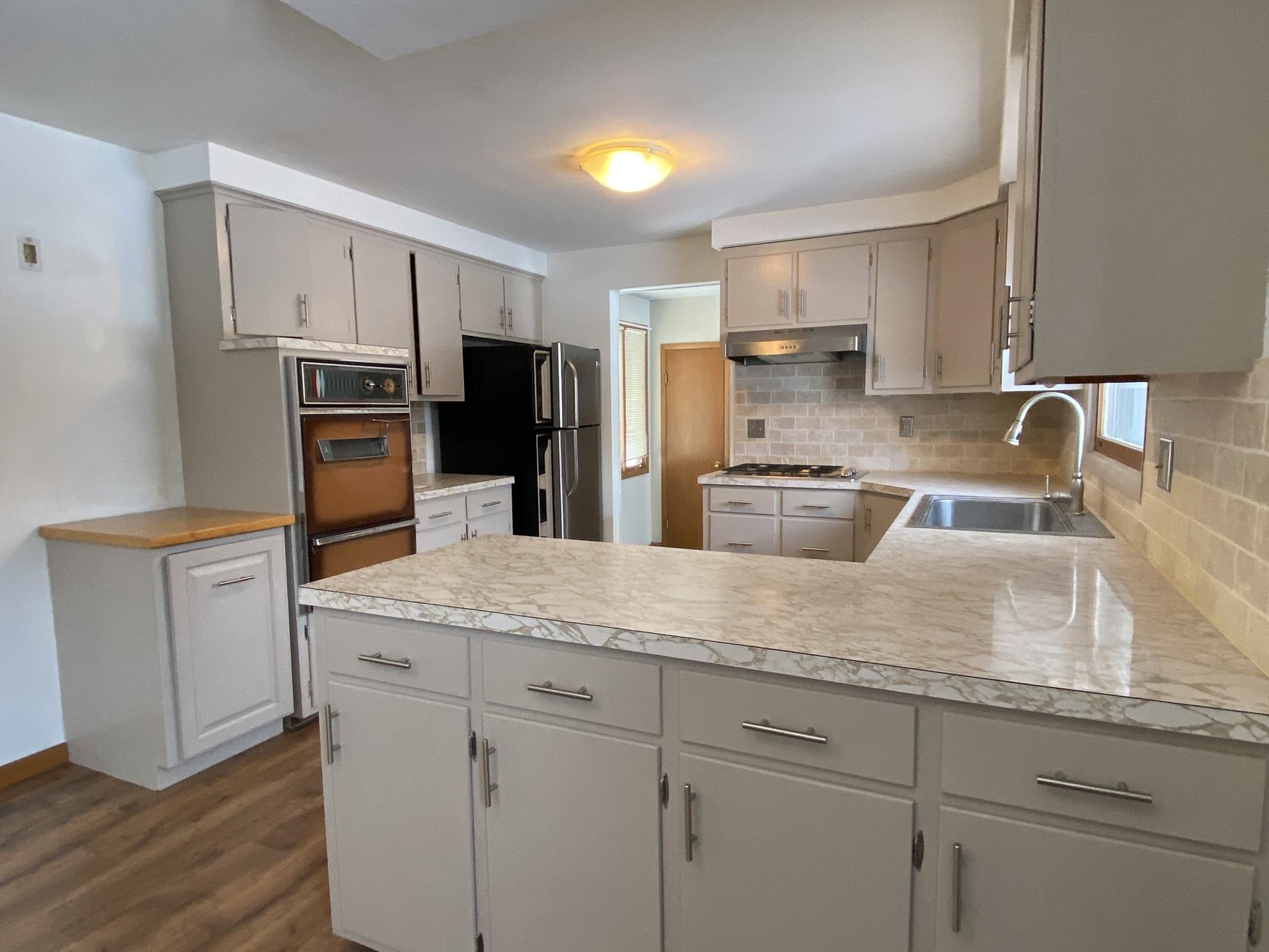 N321 County Road North Appleton, WI 54915 - Photo 5 of 27