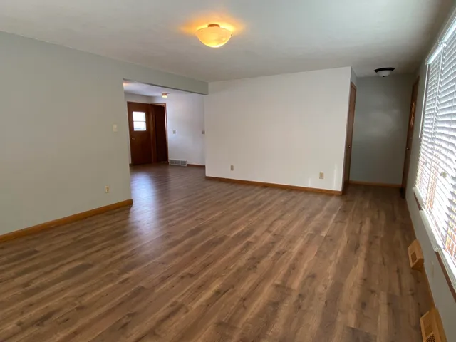 $305,000 | N321 County Road North, Appleton, WI 54915