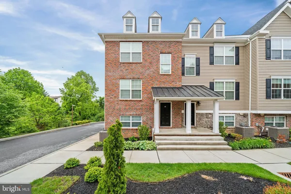 $2,595 | 601 Pony Lane, Wilmington, DE 19808