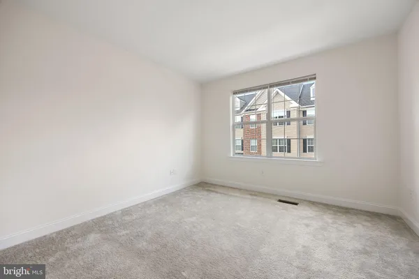 $2,595 | 601 Pony Lane, Wilmington, DE 19808