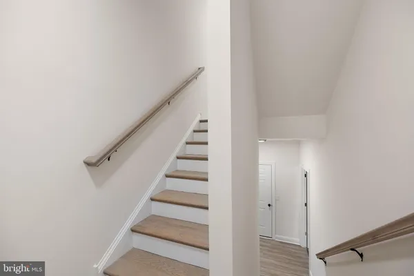 $2,595 | 601 Pony Lane, Wilmington, DE 19808